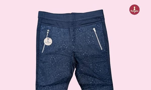 calça feminina preta versátil: conforto e sofisticação em um único item - brechó - Image 2