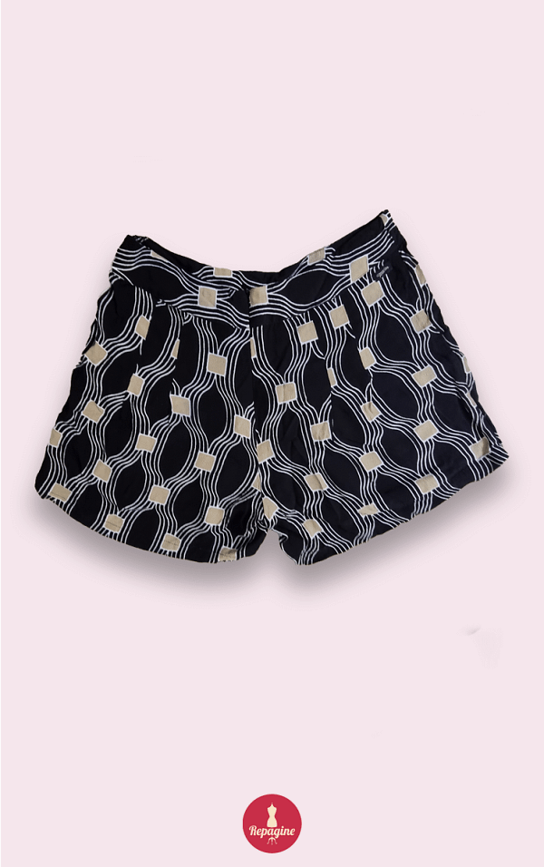 shorts cintura alta estampado: modernidade e elegância na marca totem - (brechó) 181381