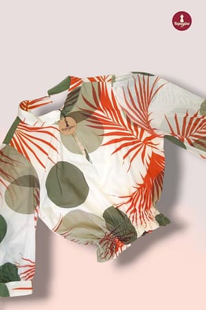 Blusa Estampada Off White com Abertura nas Costas e Manga 3/4 de Tule. Brechó