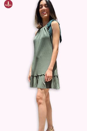 Vestido verde básico liso da Marca siberian | 173012 #Brechó